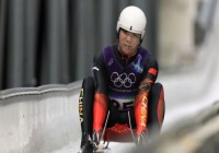 “冰上F1”的隐秘：听雪橇运动员讲怎么“巧用力”